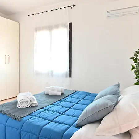 Daire Izzhome Escape 1 Villa San Pietro